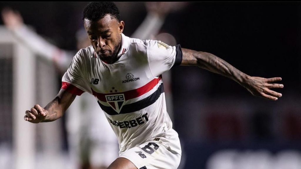 Wellington pode estar de saída do São Paulo FC