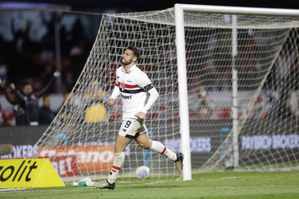 Calleri é vice-artilheiro do São Paulo em 2024. (Foto: X do SPFC)