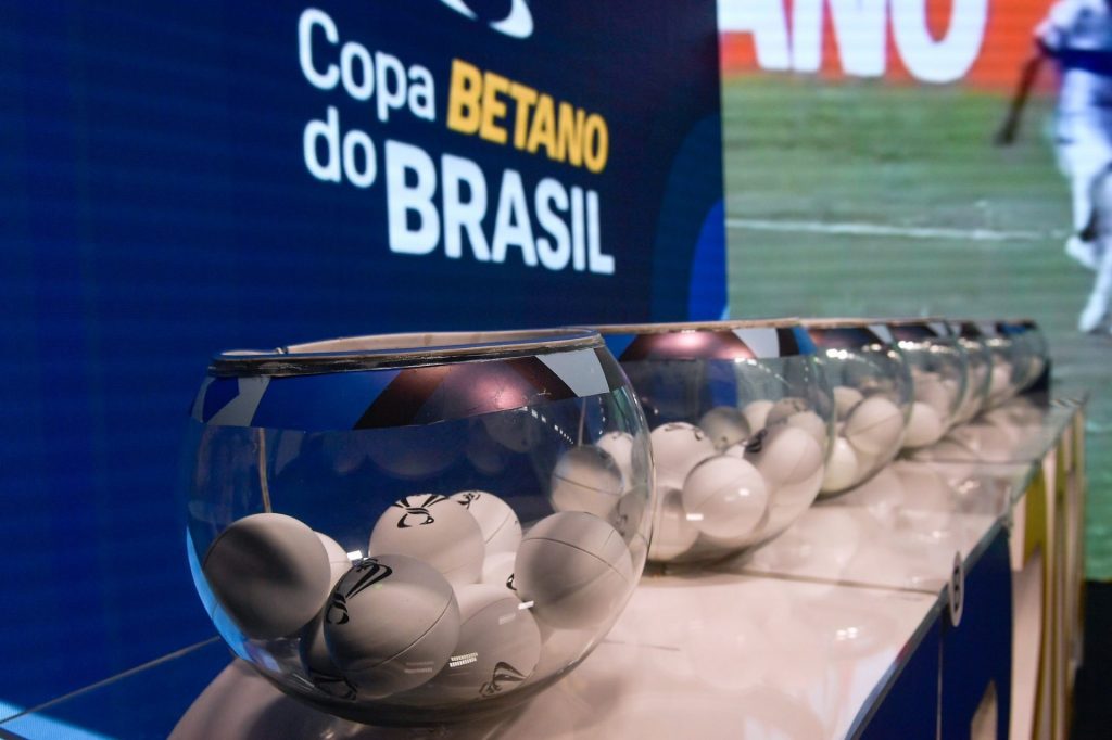 Copa do Brasil terá sorteio das oitavas de final. (Foto: X da CBF)