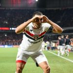 Calleri marca de novo e São Paulo vence Athletico Paranaense no Brasileirão. (Foto: Eduardo Somer/Pera Photo Press)
