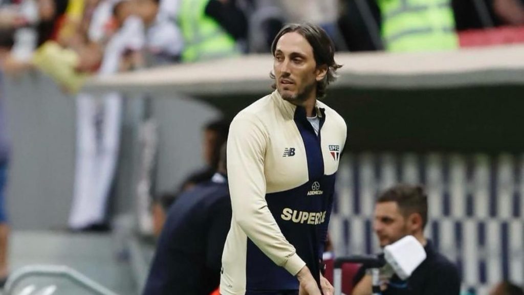 Luis Zubeldia, técnico do São Paulo - Foto: Rubens Chiri