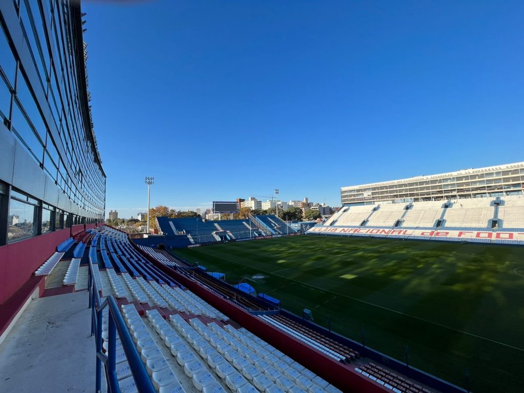 São Paulo vai jogar no Gran Parque Central pela Copa Libertadores. (Foto: Eduardo Gabardo/Agência RBS)