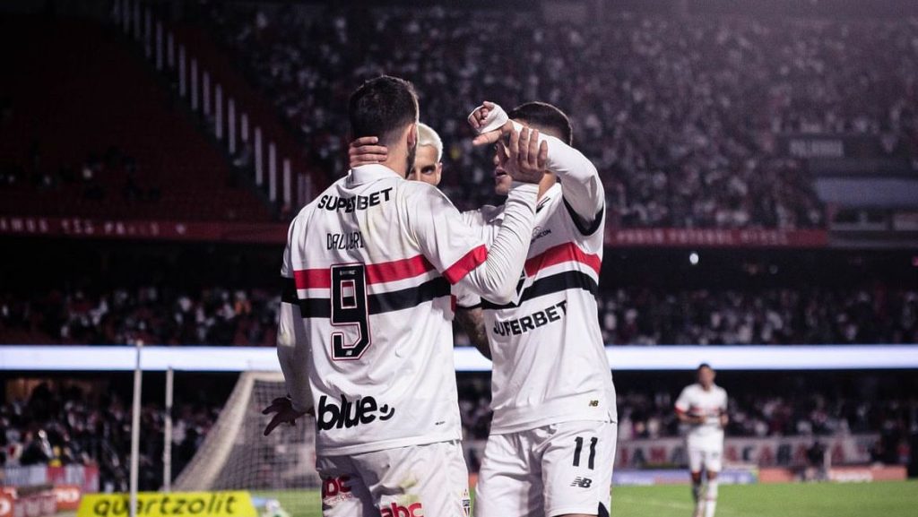 São Paulo derrota o Flamengo no MorumBis. - Foto: Matheus Roushinol