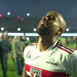 Lucas Moura comemorando o título da Copa do Brasil -Foto: Reprodução Rede Globo
