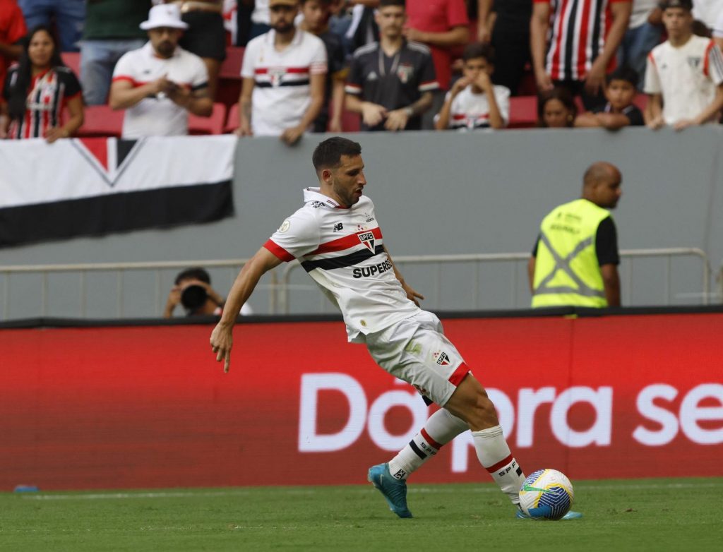 Calleri é um dos artilheiros do São Paulo na temporada. (Foto: Rubens Chiri/SPFC)