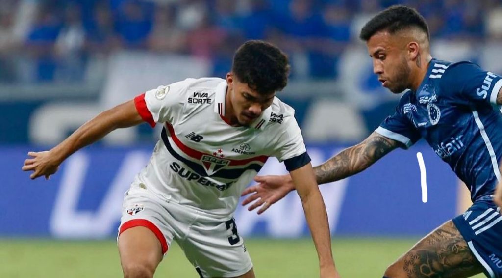 william gomes, destaque do São Paulo contra o Cruzeiro. Foto: Rubens Chiri