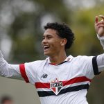 Angelo é esperança da base do São Paulo. (Foto: Miguel Schincariol/SPFC)