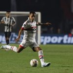 Igor Vinícius tem contrato até dezembro de 2025 no São Paulo. (Foto: Rubens Chiri/SPFC)