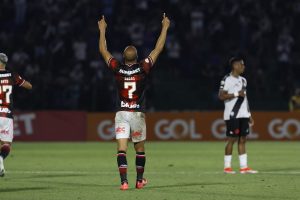 Atacante foi o destaque na vitória do Tricolor contra o Vasco. (Foto: Rubens Chiri/SPFC)