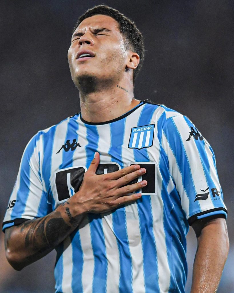 Quintero atuando no Racing, da Argentina - Foto: Reprodução/Racing