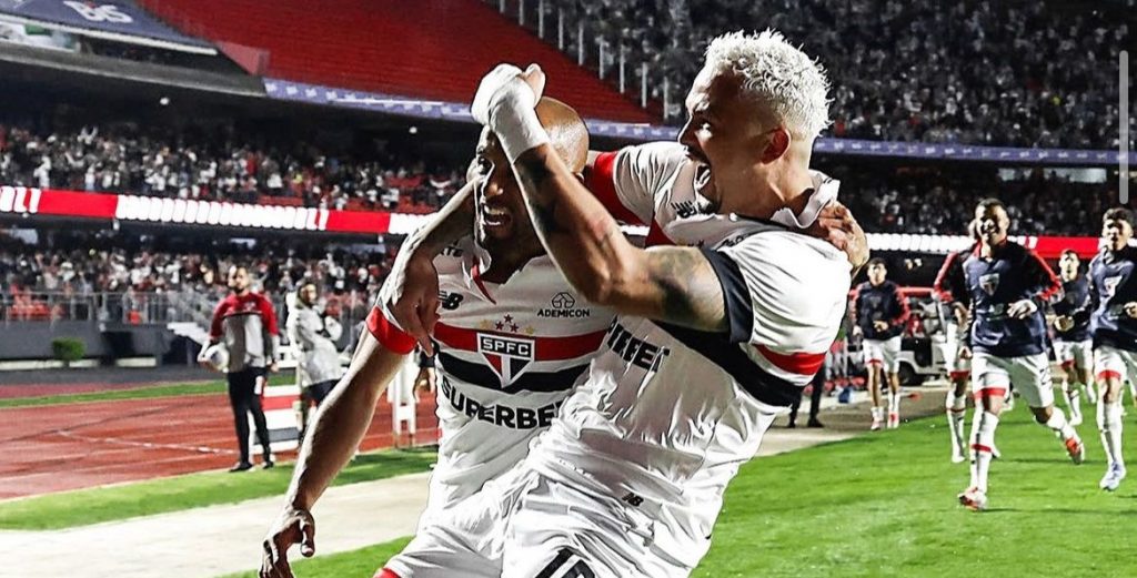 Lucas e Luciano somam 41 participações em gols na atual temporada no São Paulo. (Foto: Rubens Chiri/SPFC)