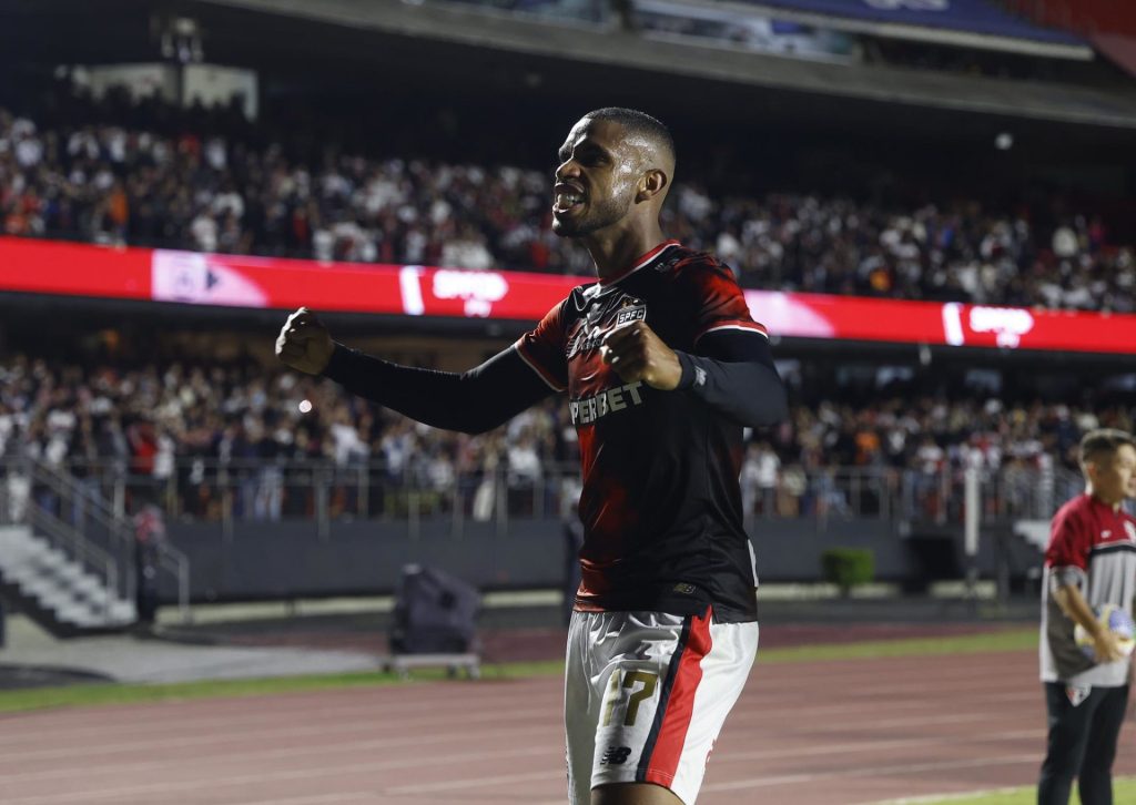 André Silva está valorizado no São Paulo. (Foto: Rubens Chiri/SPFC)