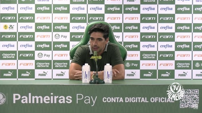 Abel Ferreira queima a língua após perder título do Palmeiras. (Foto: Reprodução/Palmeiras TV)