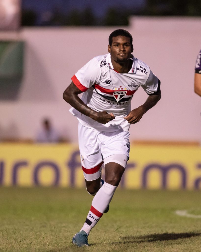 Lucas Ferreira está em alta no São Paulo. (Foto: Guilherme Veiga/SPFC)