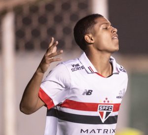 Ryan Francisco marca de novo, e São Paulo avança na Copinha. (Foto: Guilherme Veiga/SPFC)