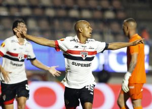 Ryan Francisco marcou o gol da vitória do São Paulo contra a Portuguesa. (Foto: Rubens Chiri/SPFC)