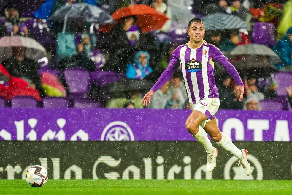 São Paulo faz proposta para contratar Lucas Rosa, do Valladolid. (Foto: X do Valladolid)