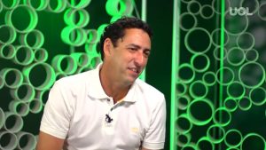 PVC comenta como joga o possível novo reforço do São Paulo. (Foto: Reprodução/UOL)