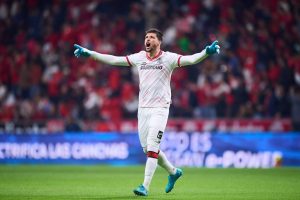Tiago Volpi pode ser adversário do São Paulo em 2025. (Foto: X do Toluca)