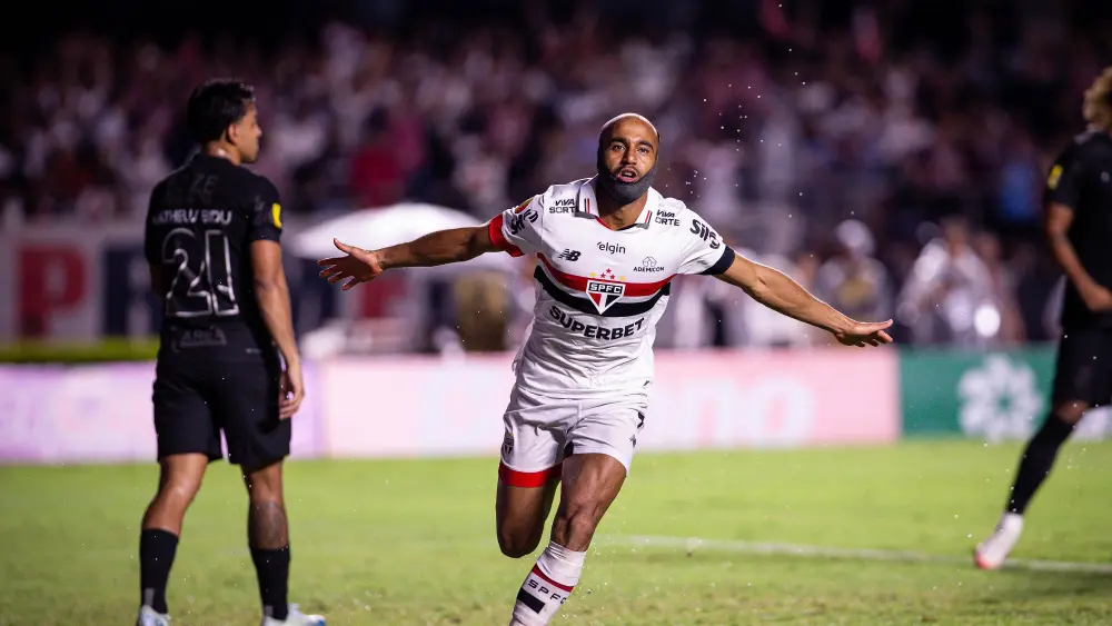 Lucas Moura brilha no clássico entre São Paulo x Corinthians. Foto: Victor Froes
