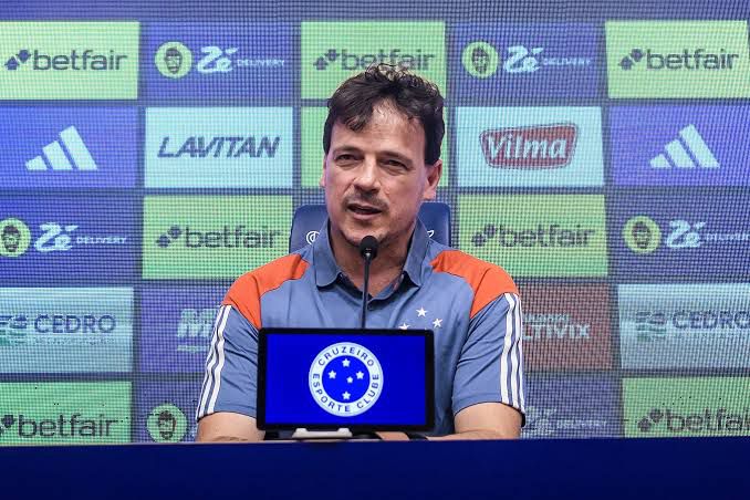 Fernando Diniz está livre no Mercado. Foto: Reprodução Cruzeiro.