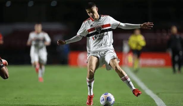 Matheus Alves é um grande destaque do São Paulo na Copinha. Foto: Rubens Chiri