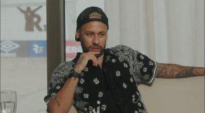 Neymar em entrevista. Foto: Reprodução/ Romário TV