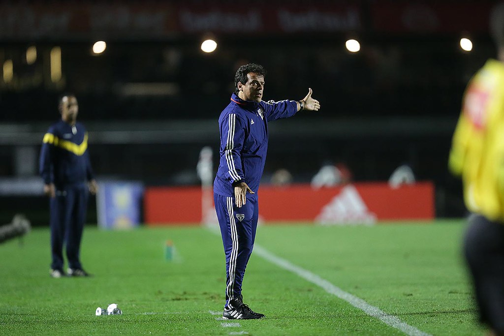 Diniz passou pelo São Paulo entre 2019 e 2021. (Foto: Rubens Chiri/SPFC)