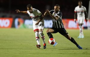 São Paulo enfrenta o Santos pelo Paulistão. (Foto: Rubens Chiri/SPFC)