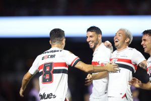 São Paulo se garante no mata-mata do Paulistão. (Foto: Paulo Pinto/SPFC)