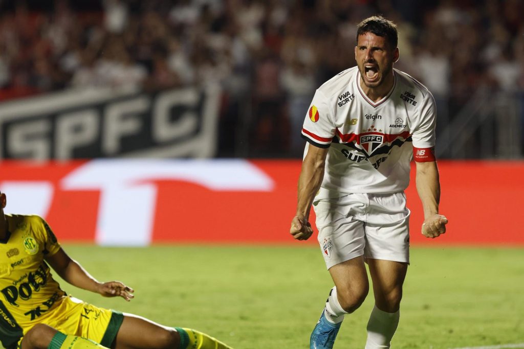 Calleri quebrou o jejum de gols pelo São Paulo. (Foto: Paulo Pinto/SPFC)