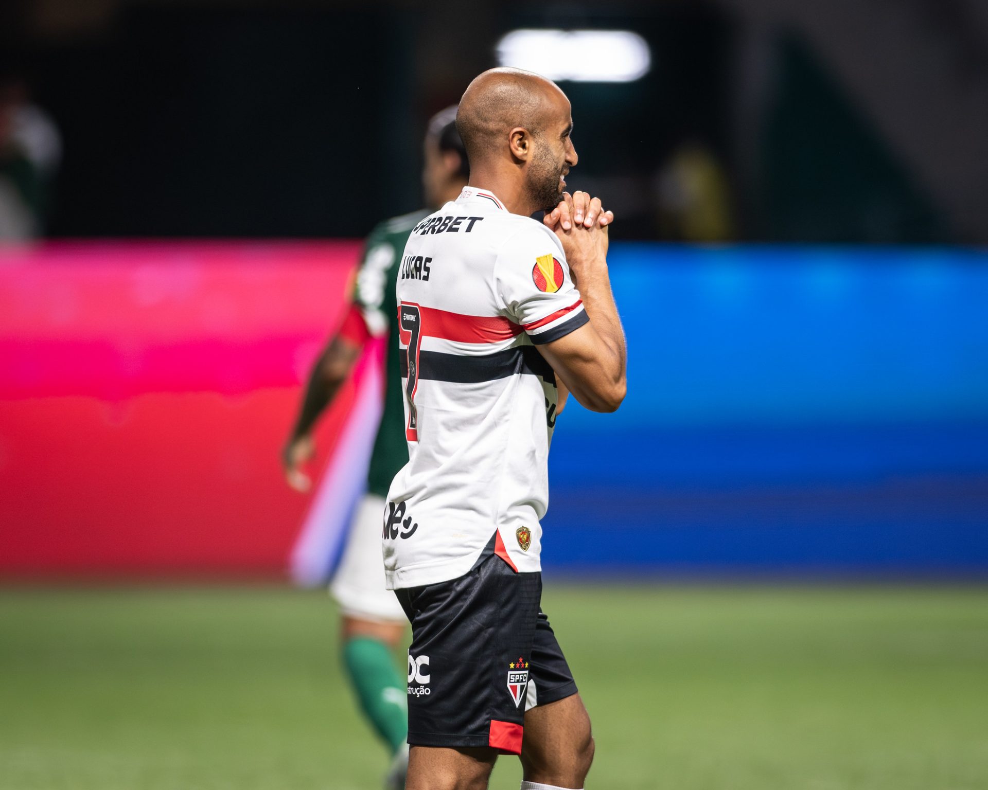 Lucas pede fim dos gramados sintéticos no futebol brasileiro. (Foto: Guilherme Veiga/Ag.Paulistão)