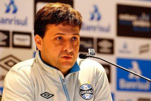 Alberto Guerra é o presidente do Grêmio. Foto: Getty Images