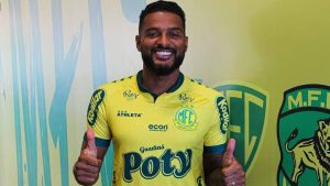 Reinaldo, lateral esquerdo do Mirassol. Foto: Divulgação Mirassol