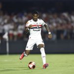 Arboleda é titular absoluto do São Paulo. (Foto: Rubens Chiri, Miguel Schincariol e Paulo Pinto/SPFC)