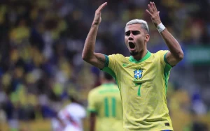 São Paulo pode contratar parça de Andreas Pereira, que joga no Fulham e defende a Seleção Brasileira. (Foto: Ettore Chiereguini/AGIF)