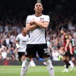 Carlos Vinicius tem contrato até junho com o Fulham. (Foto: Richard Heathcote/Getty Images)