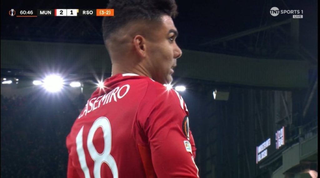 Meio-campista brasileiro foi destaque na goleada do Manchester United. (Foto: Reprodução/TNT Sports)