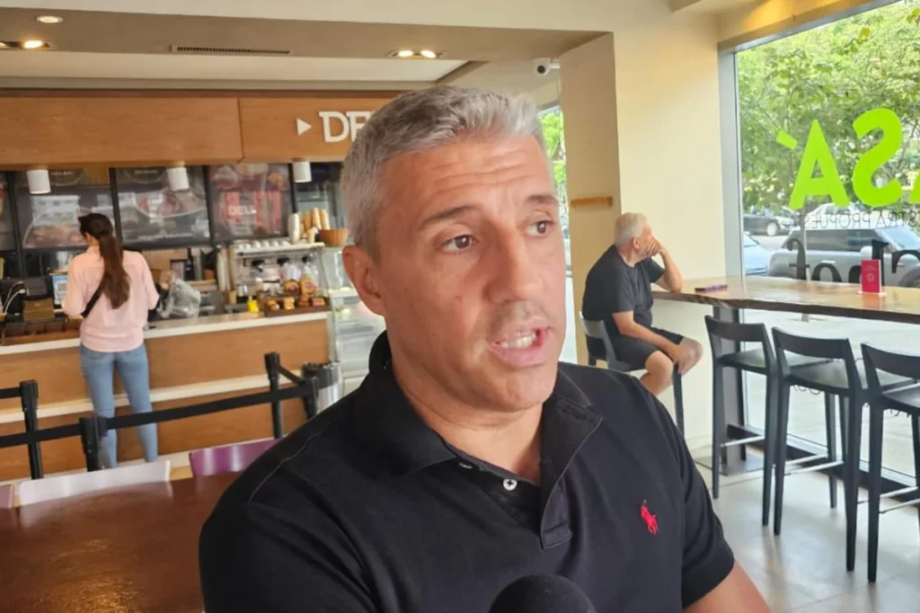 Hernán Crespo está livre no mercado da bola. (Foto: Rodrigo Oliveira/Agência RBS)