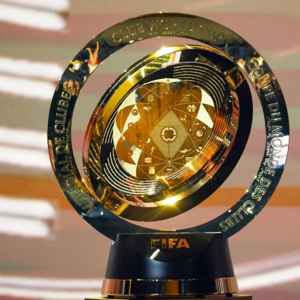 Mudança aprovada pelo IFAB será colocada em prática no Super Mundial de Clubes em junho. (Foto: Reprodução/FIFA)