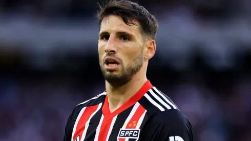 Calleri em ação com a camisa do São Paulo FC. Foto: Rubens Chiri