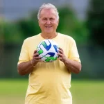 Zico fala sobre o futebol brasileiro. (Foto: Reprodução/Desafio Craque de Verdade)