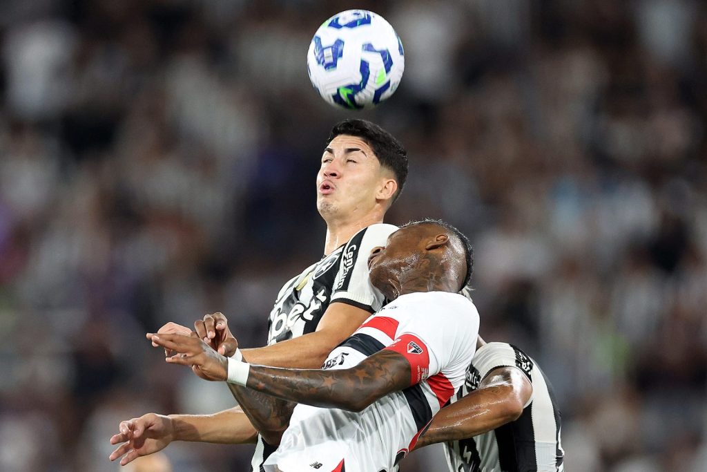 São Paulo cede empate contra o Botafogo no Nilton Santos. (Foto: Vitor Silva/Botafogo)