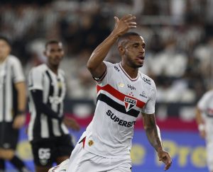 André Silva volta a marcar com a camisa do São Paulo. (Foto: Rubens Chiri/SPFC)