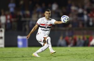 Alisson é titular absoluto do São Paulo. (Foto: Rubens Chiri/SPFC)