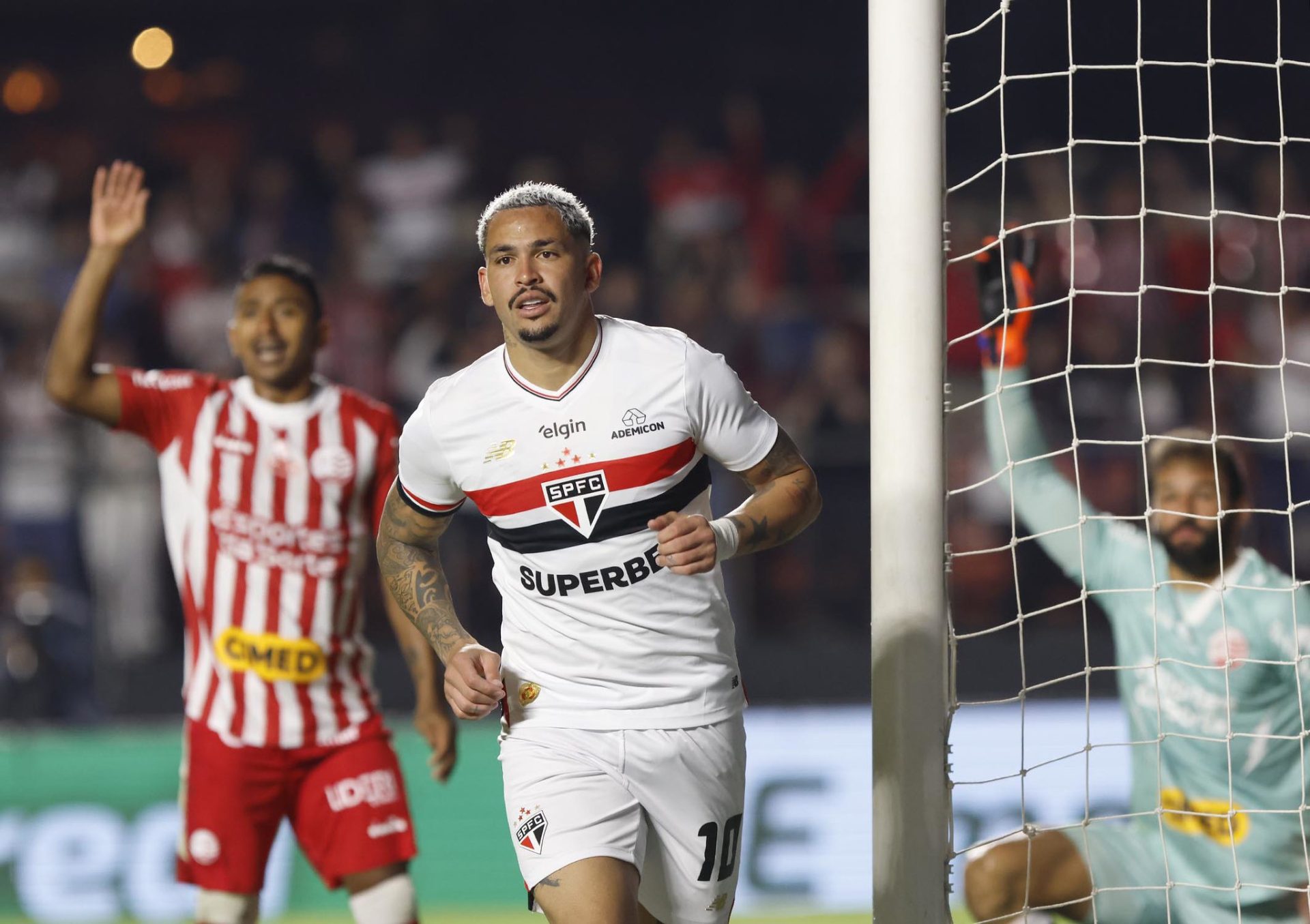 “HOJE”: Náutico x São Paulo; onde assistir AO VIVO, horário e escalações