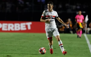 Oscar é destaque do São Paulo em 2025. (Foto: Rubens Chiri e Paulo Pinto/SPFC)
