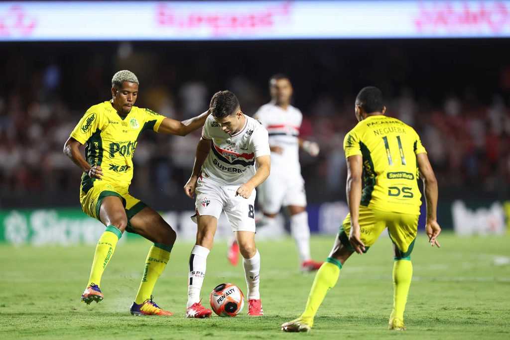 São Paulo enfrenta o Mirassol para embalar no Brasileirão. (Foto: Paulo Pinto/SPFC)