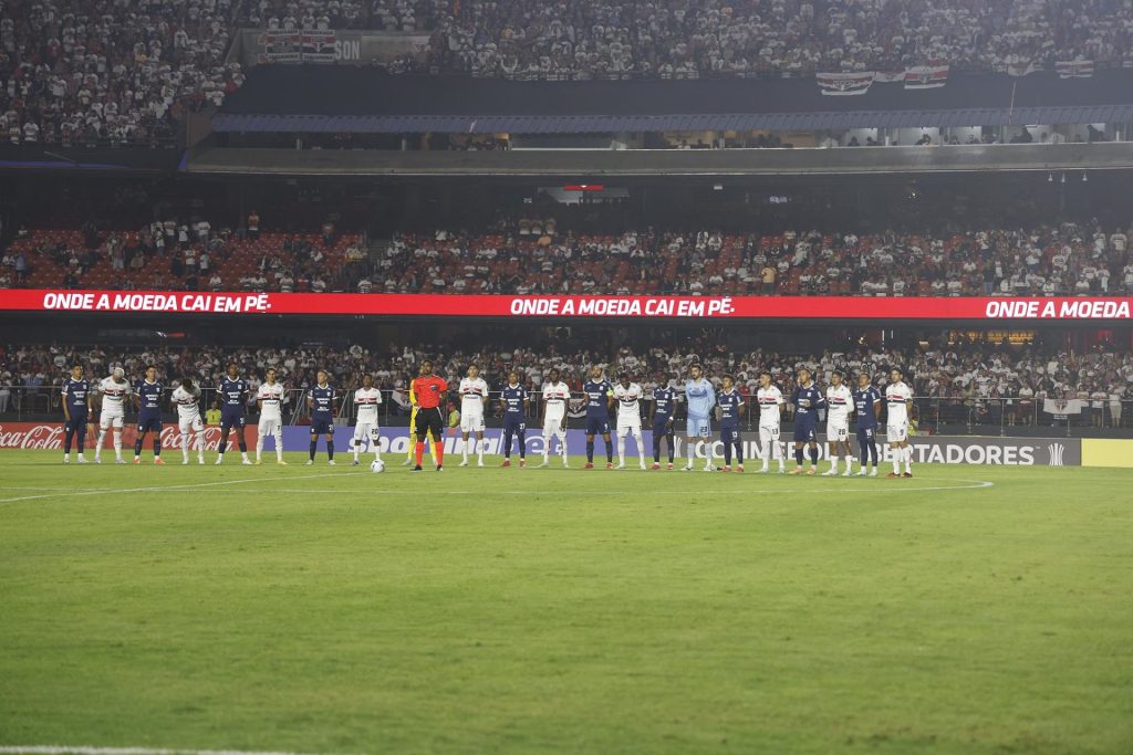 São Paulo enfrenta o Alianza Lima para ficar perto da classificação na Libertadores. (Foto: Rubens Chiri/SPFC)