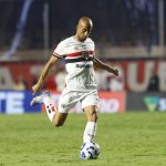 Lucas é um dos líderes do São Paulo. (Foto: Rubens Chiri/SPFC)